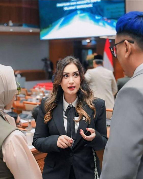 Instagram.com/nafaurbach